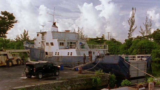 2003 Hummer H2 [GMT820]