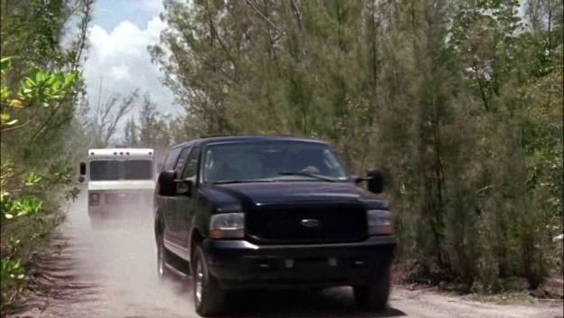 2003 Ford Excursion Limited [UW137]