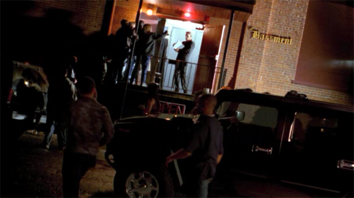 2003 Hummer H2 [GMT820]