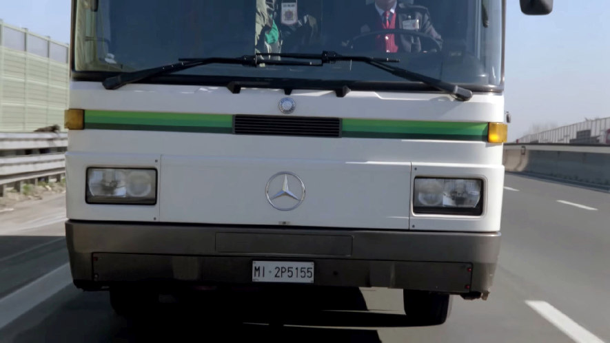 1990 Mercedes-Benz O 303