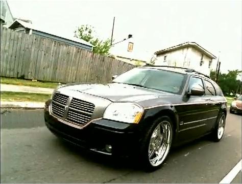 2005 Dodge Magnum [LX]