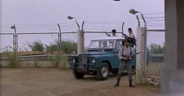 Land-Rover 109'' Series III Pickup