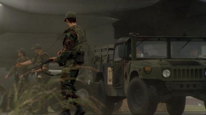 AM General HMMWV M998 Cargo/Troop Carrier