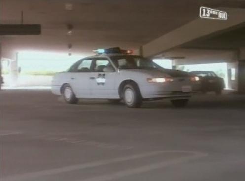 1993 Ford Taurus GL [DN5]