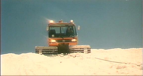 Kässbohrer PistenBully PB 100