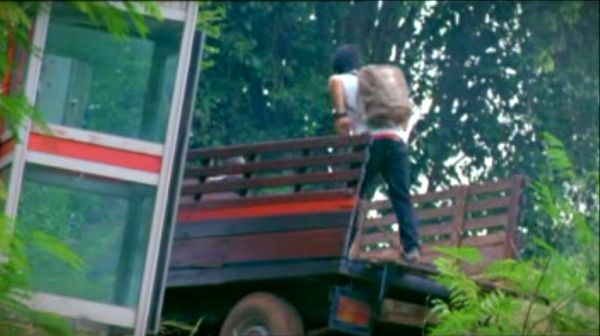 Custom Made 'E-Taen'