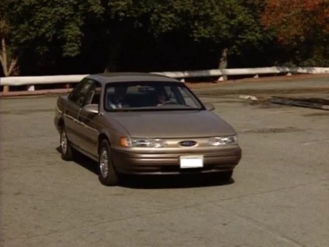 1992 Ford Taurus [DN5]