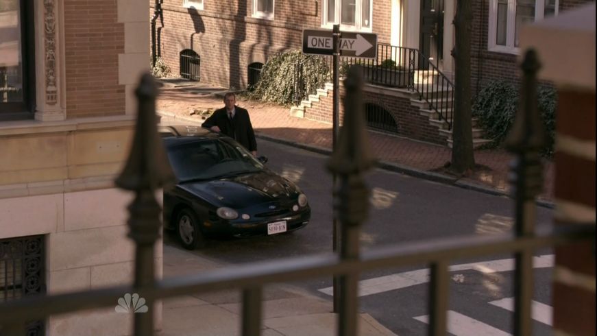 1997 Ford Taurus [DN101]