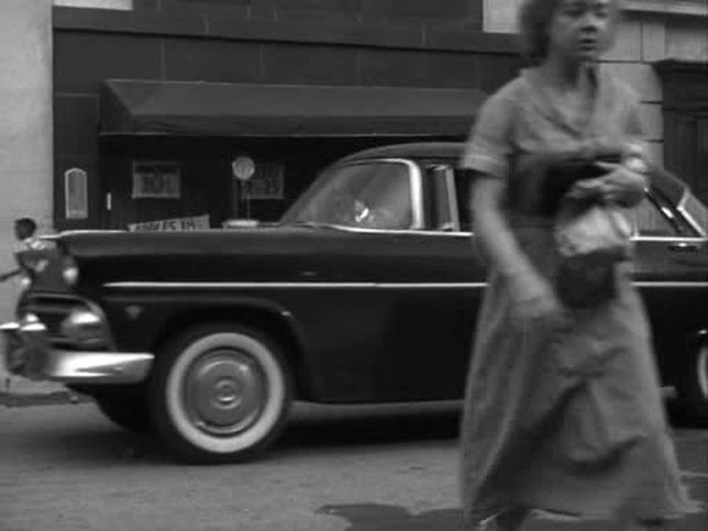 1955 Ford Customline Fordor Sedan [73B]