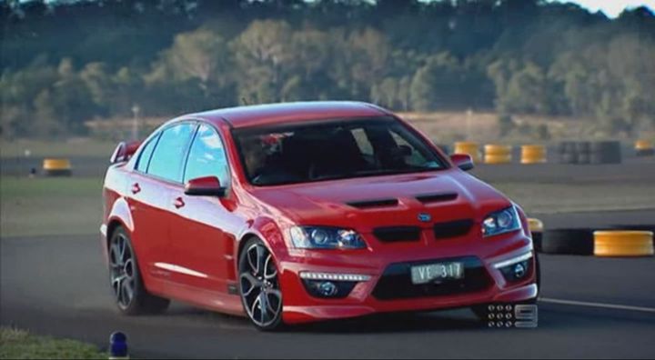 2010 HSV ClubSport R8 [VE]