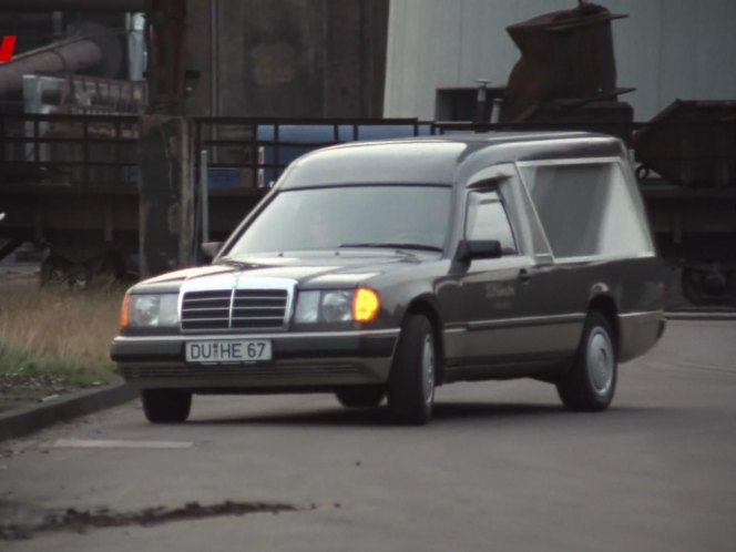 1986 Mercedes-Benz Bestattungswagen Pollmann [F124]