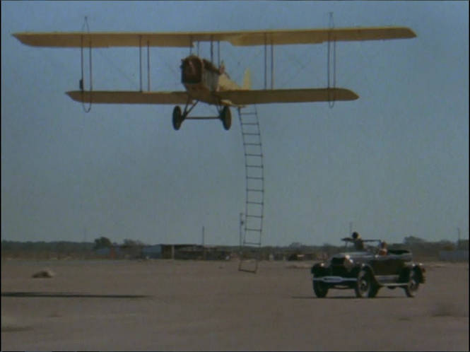 1925 Lincoln Model L 7-Passenger Touring Car