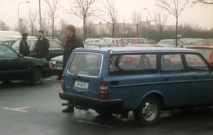 SAAB 9000 CD