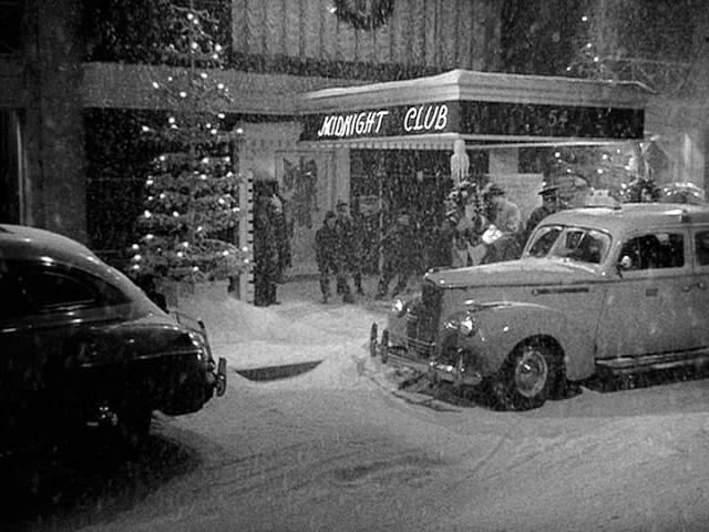 1941 Packard One-Ten Touring Sedan [1900]