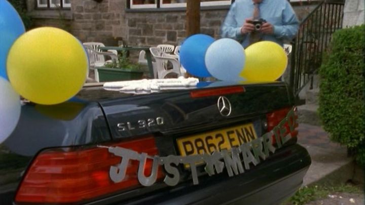 1997 Mercedes-Benz SL 320 [R129]