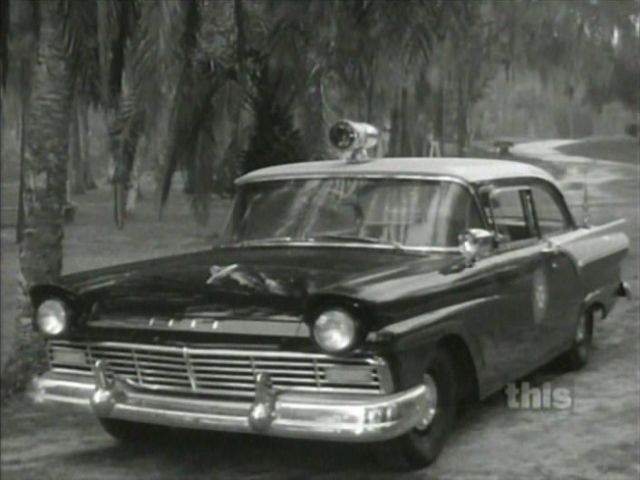 1957 Ford Custom Tudor Sedan [70A]