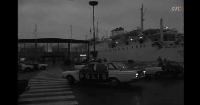 Volvo 144 Polis