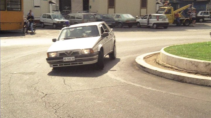 1990 Alfa Romeo 75 [162B]