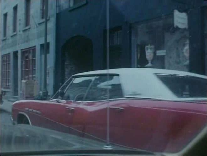 1968 Buick Electra 225 Custom Limited Four-Door Hardtop [48439]