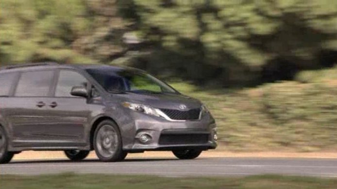 2011 Toyota Sienna SE [SL30]