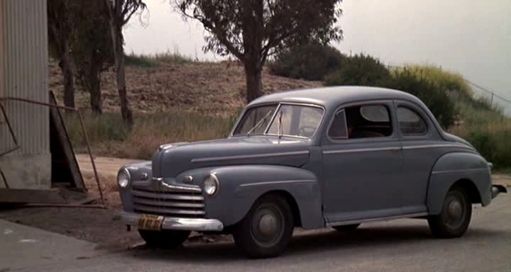 1946 Ford Super De Luxe Sedan Coupe [72B]