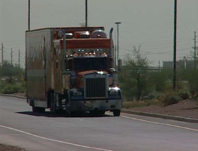 Kenworth W-900