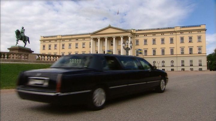 1997 Cadillac DeVille Stretched Limousine