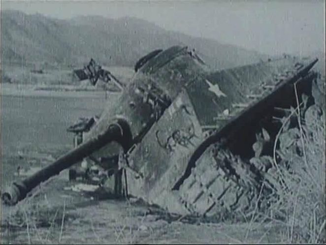 1944 Chrysler M4 A3 (76)W HVSS Sherman