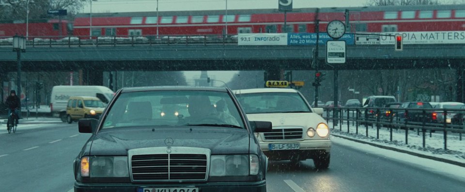 1990 Mercedes-Benz [W124]