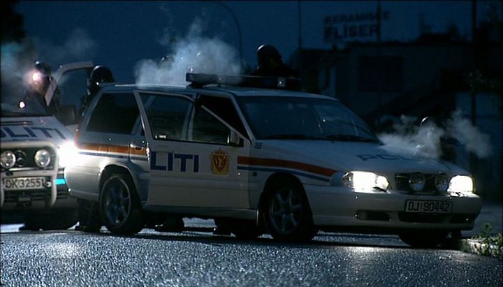 2000 Volvo V70 2.4 L Politi Gen.1