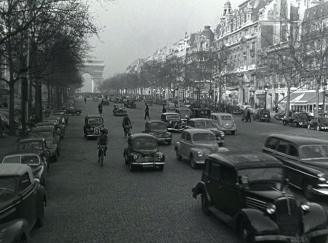 1947 Simca 8 Berline