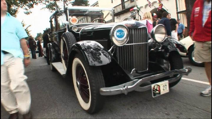 1930 Lincoln Model L Cabriolet
