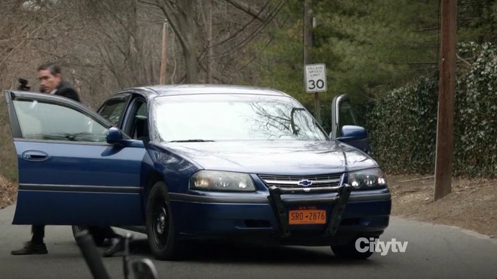 2001 Chevrolet Impala 9C1 [GMX210]