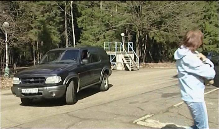 2000 Ford Explorer [UN150]