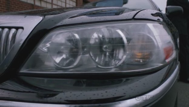 2003 Lincoln Town Car