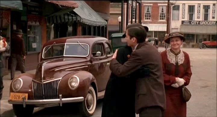 1939 Ford V8 De Luxe Tudor Sedan [91A]