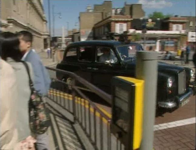 1976 Austin FX4