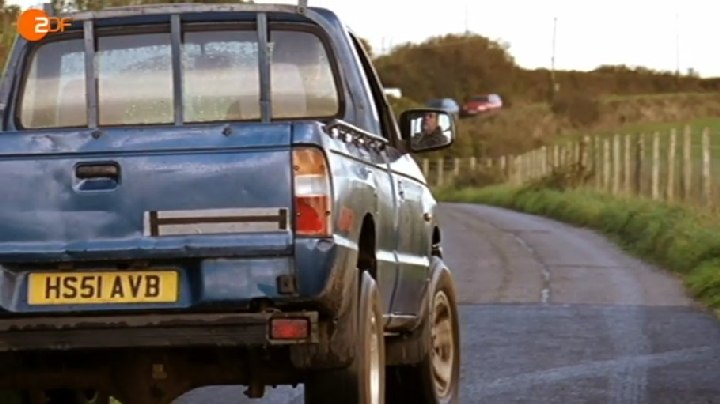 2001 Mazda B-2500 Single Cab 4x4 [UN]