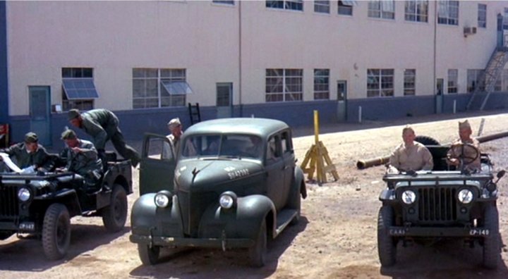 1939 Chevrolet Master De Luxe Sport Sedan [JA]