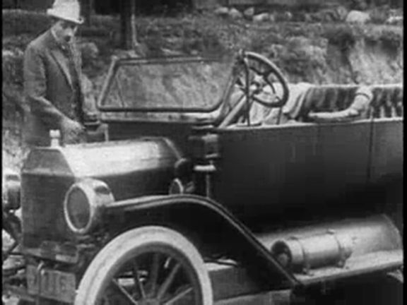 1913 Ford Model T Touring