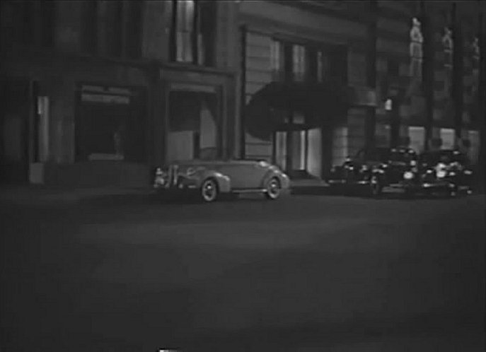 1941 Packard One-Ten [1489]