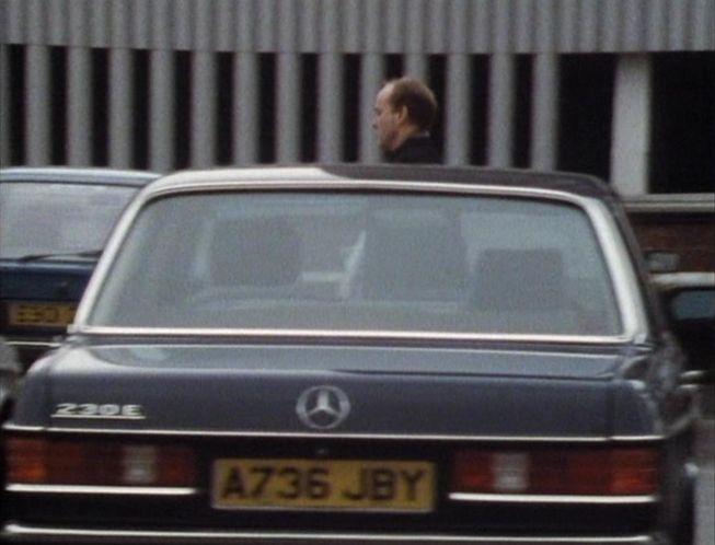 Mercedes-Benz 230 E [W123]