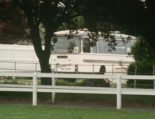 Bedford SB Duple Vega