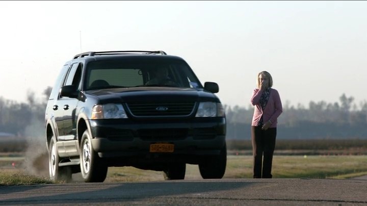 2002 Ford Explorer XLT [U152]