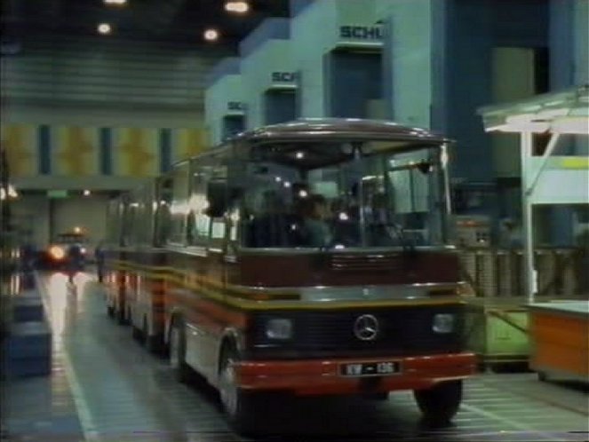 1981 Mercedes-Benz [T2]