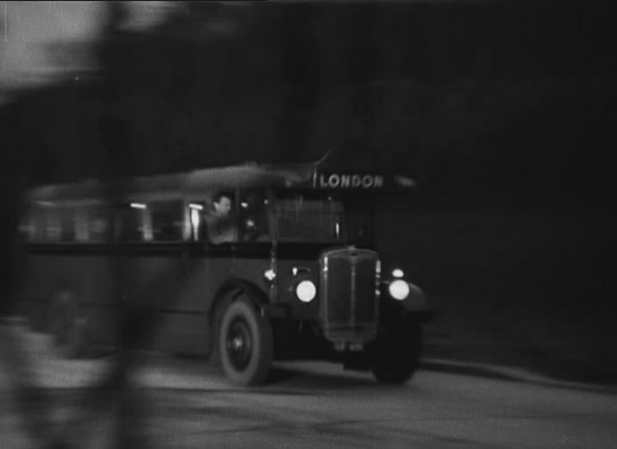 1930 AEC Regal T-Class Hoyal T152