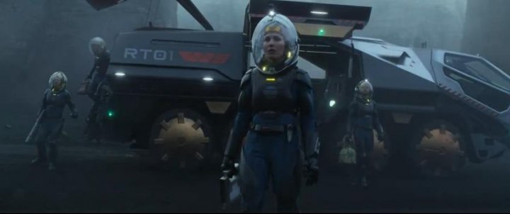 Made for Movie RT01 Transport