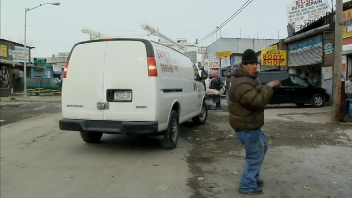 2003 GMC Savana [GMT610]