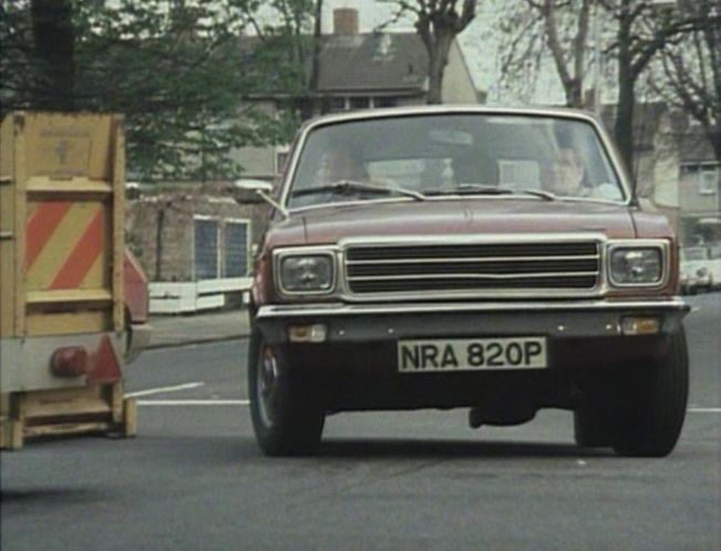 1976 Hillman Hunter DL [Arrow]