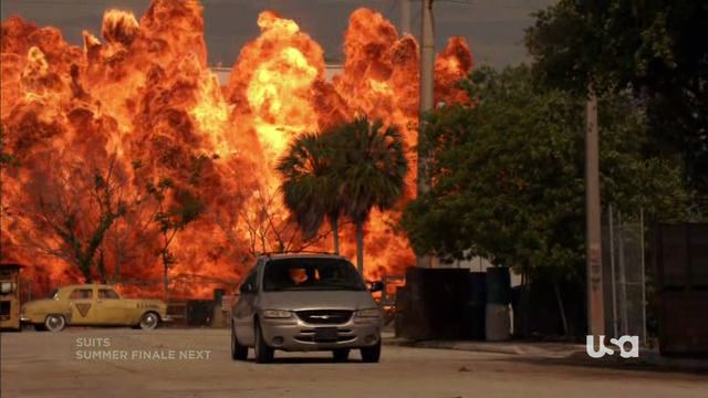 1998 Chrysler Town & Country [NS]